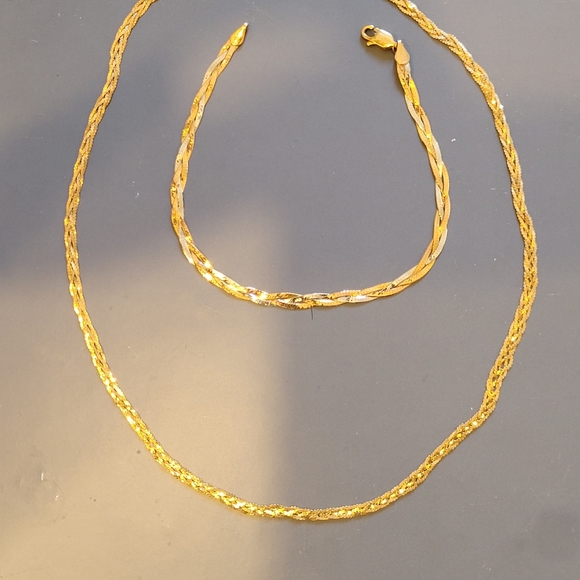 10k gold braided necklace and 9k gold bracelet - Picture 2 of 7